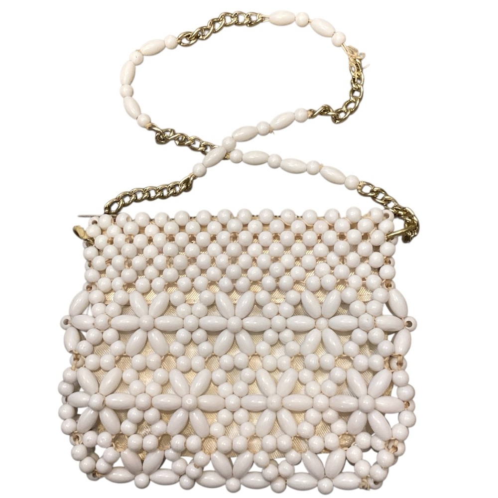 Vintage 60s Miss Ellen White Daisy Beaded Purse British Hong Kong